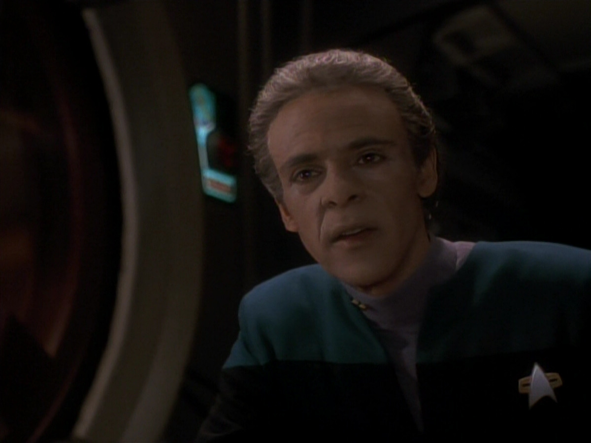 extant_StarTrek_DS9_3x18-DistantVoices_02149.jpg