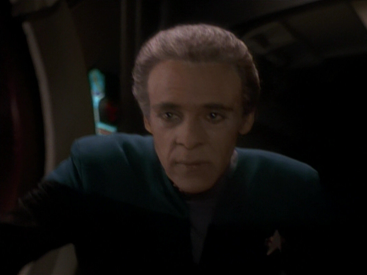 extant_StarTrek_DS9_3x18-DistantVoices_02156.jpg