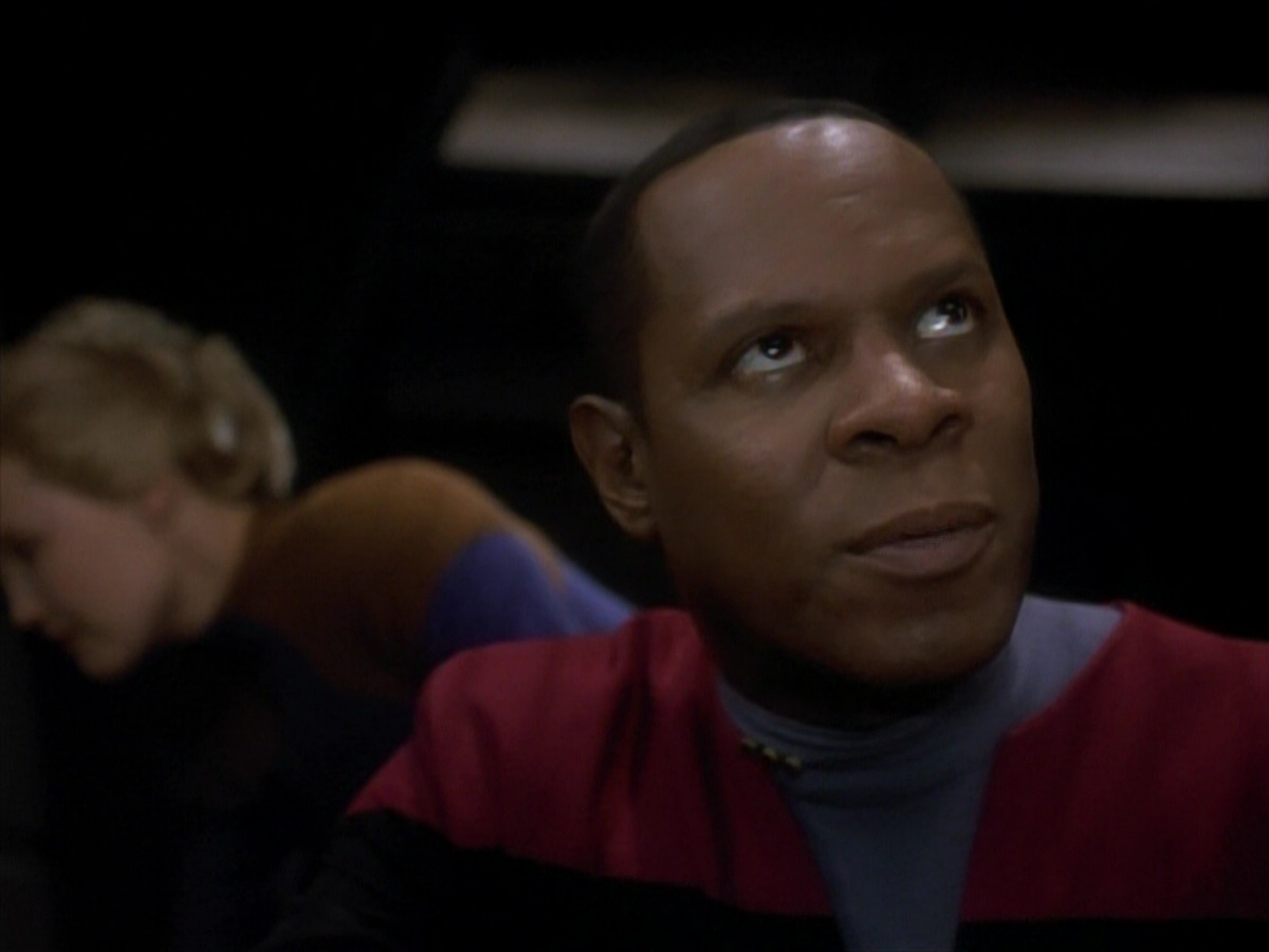 extant_StarTrek_DS9_3x18-DistantVoices_02163.jpg