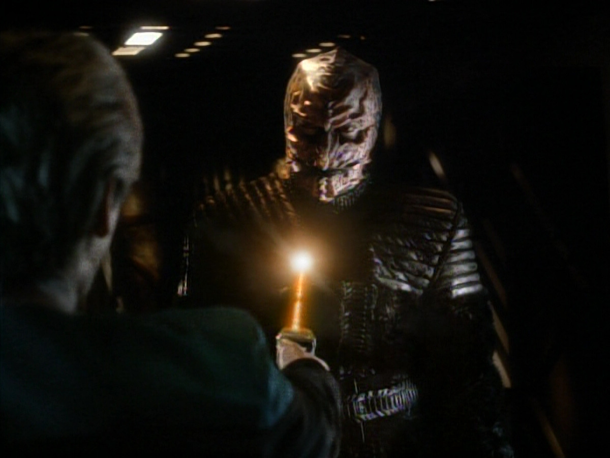 extant_StarTrek_DS9_3x18-DistantVoices_02221.jpg
