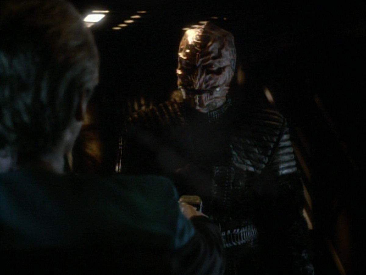 extant_StarTrek_DS9_3x18-DistantVoices_02223.jpg