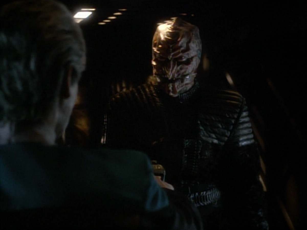 extant_StarTrek_DS9_3x18-DistantVoices_02224.jpg