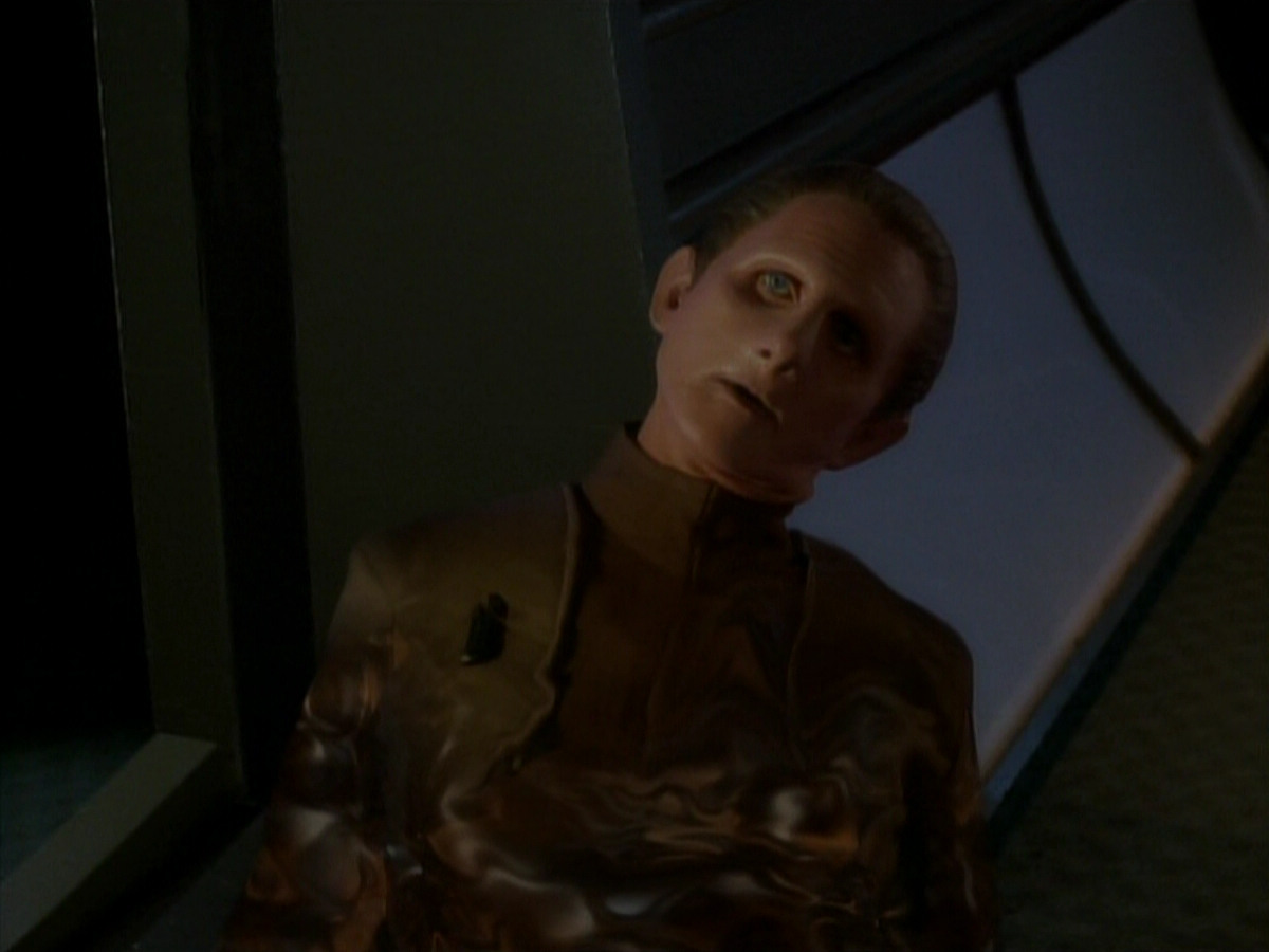 extant_StarTrek_DS9_3x18-DistantVoices_02313.jpg