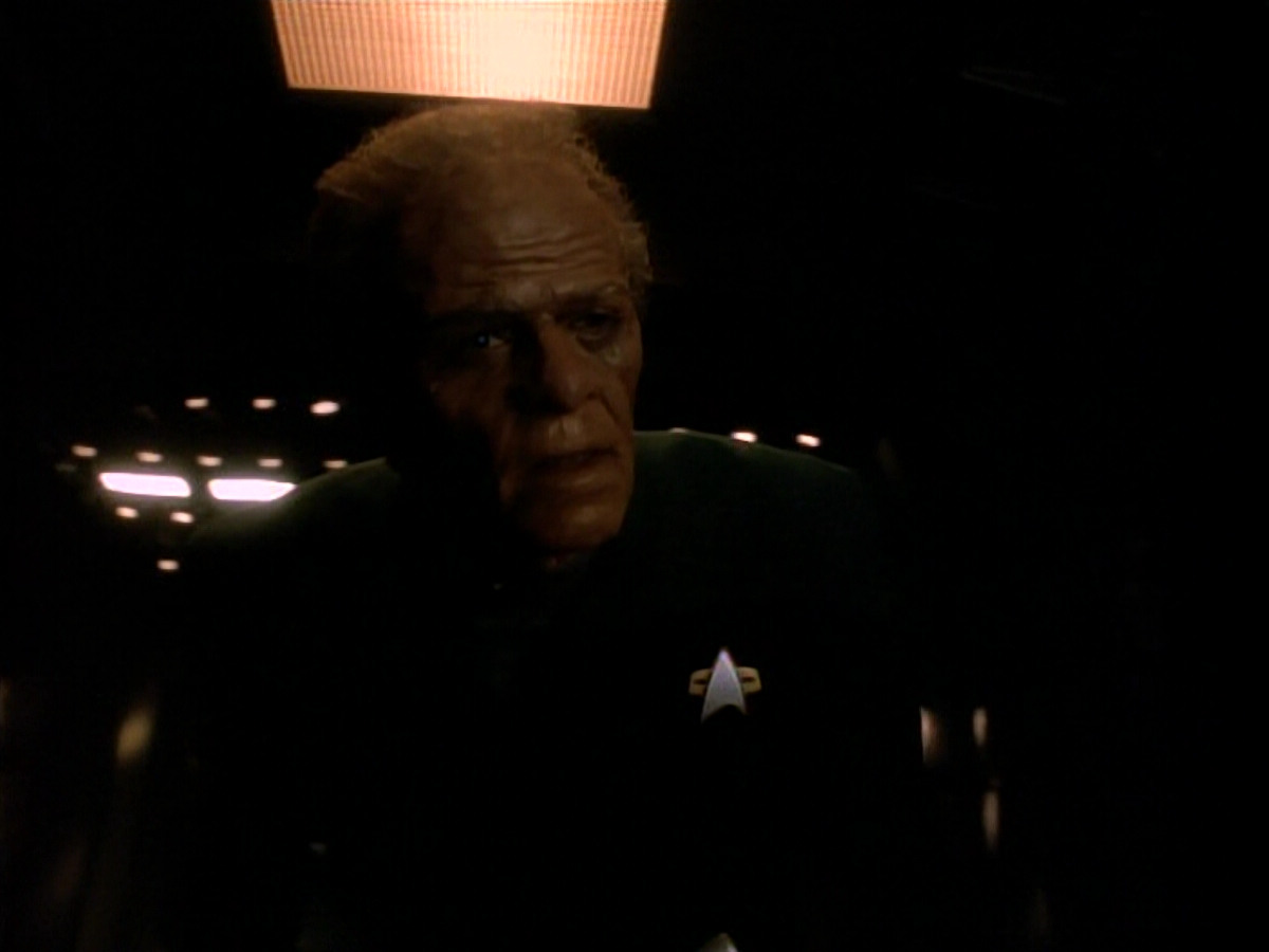 extant_StarTrek_DS9_3x18-DistantVoices_02319.jpg
