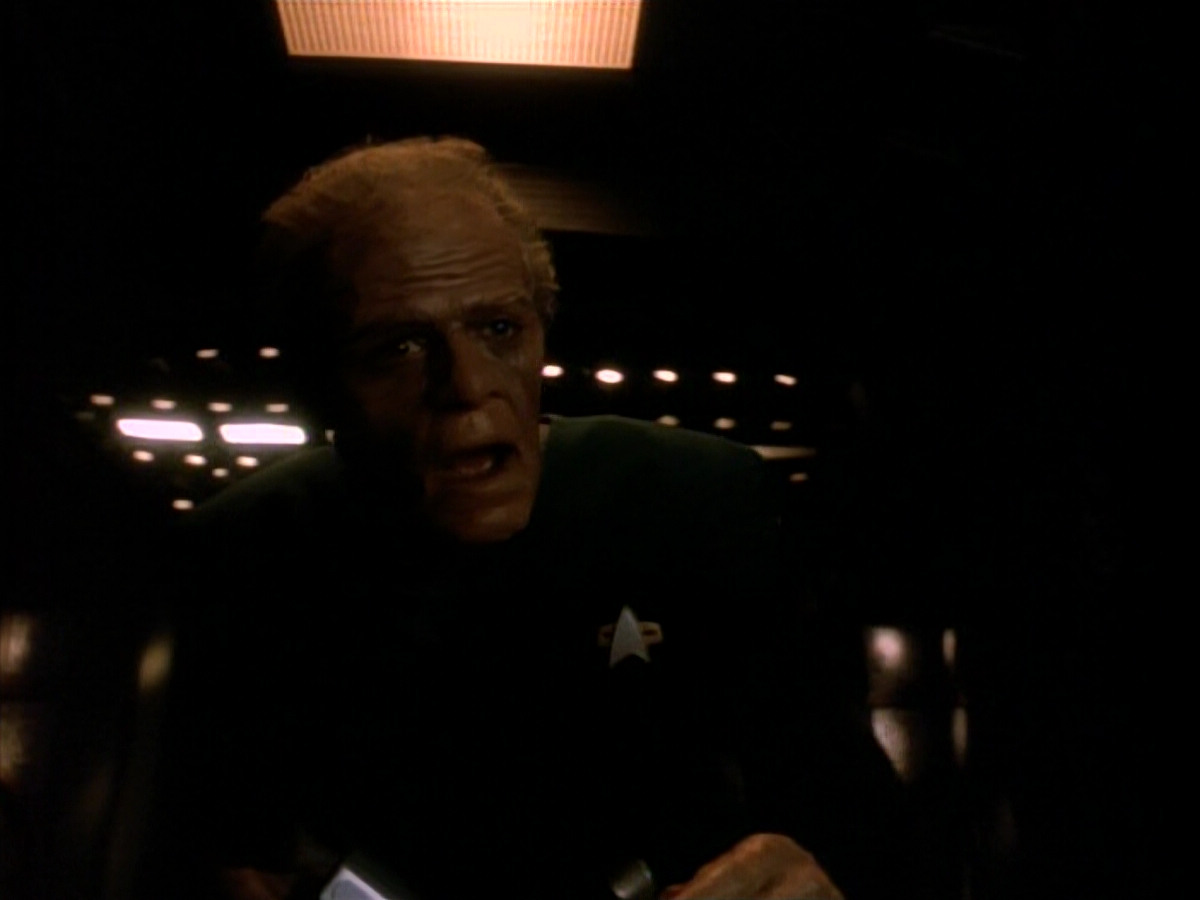 extant_StarTrek_DS9_3x18-DistantVoices_02330.jpg