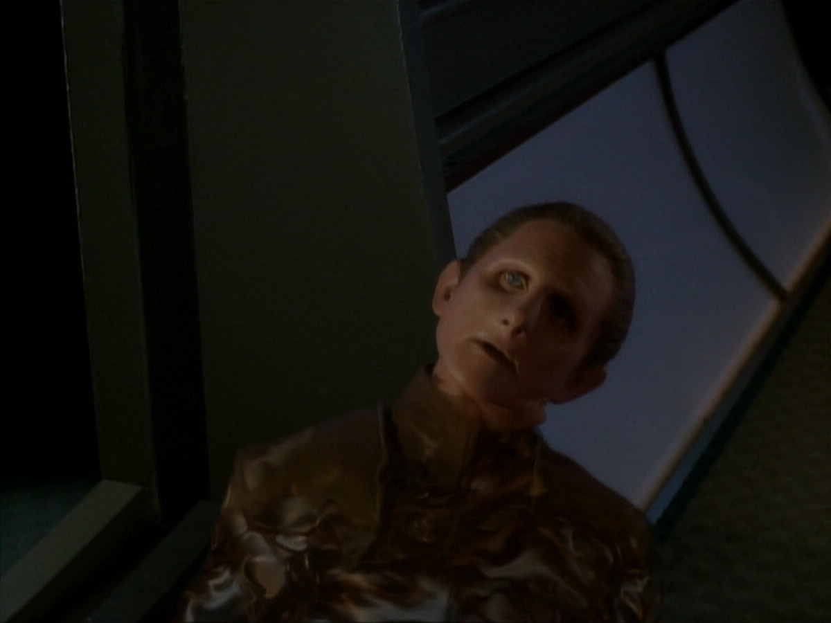extant_StarTrek_DS9_3x18-DistantVoices_02336.jpg