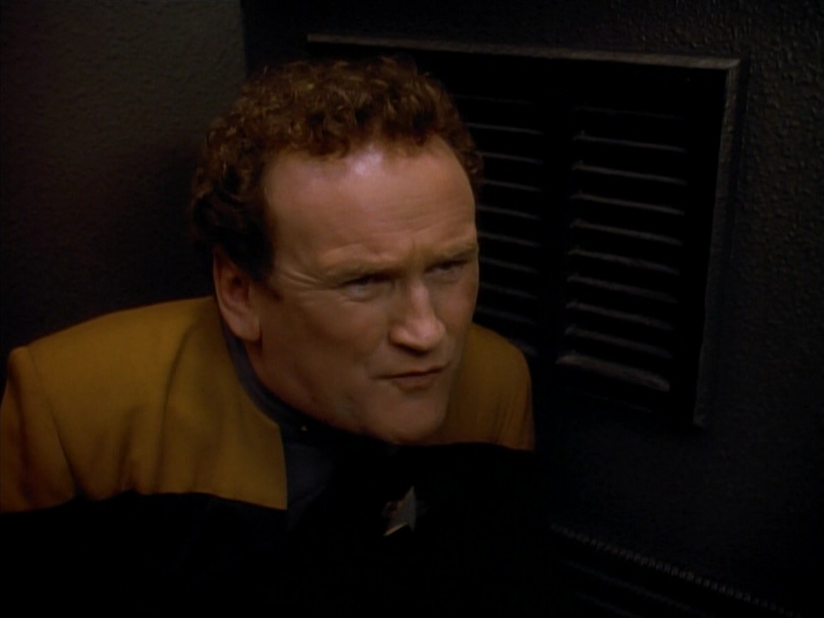 extant_StarTrek_DS9_3x18-DistantVoices_02396.jpg
