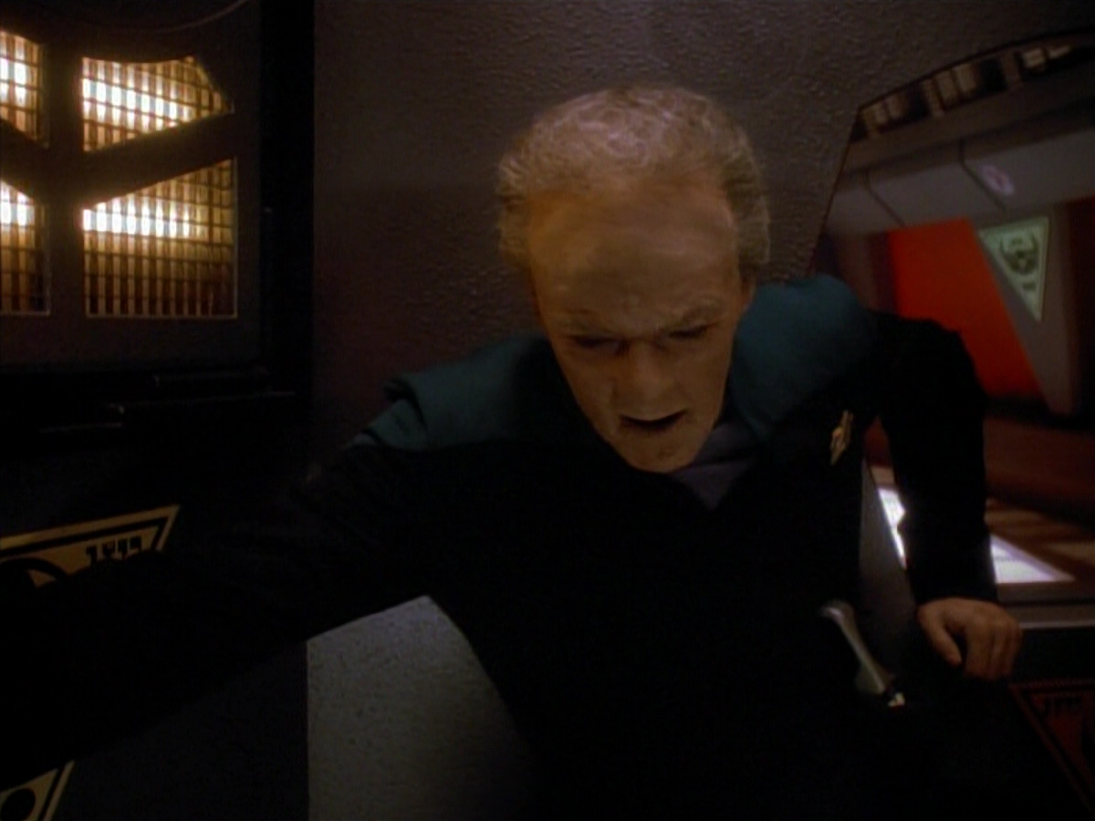 extant_StarTrek_DS9_3x18-DistantVoices_02400.jpg