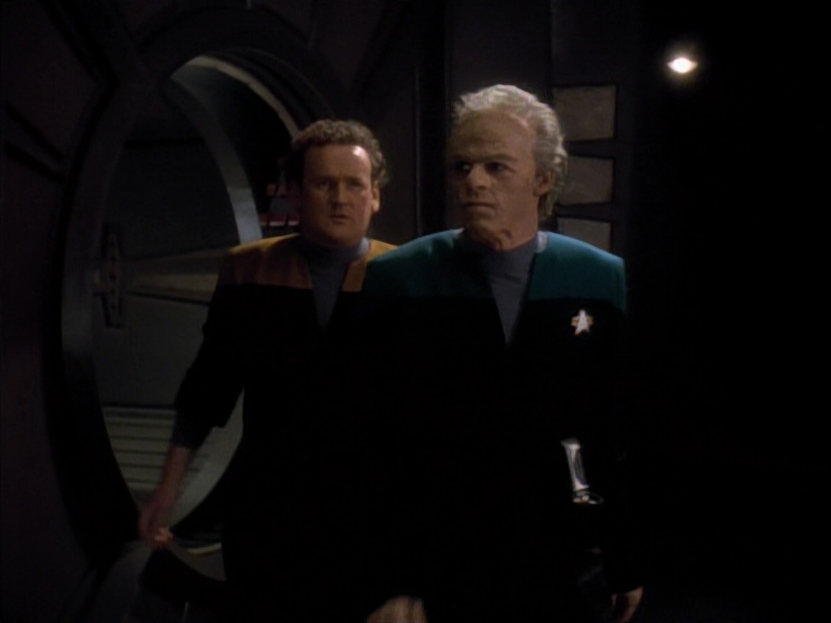 extant_StarTrek_DS9_3x18-DistantVoices_02481.jpg