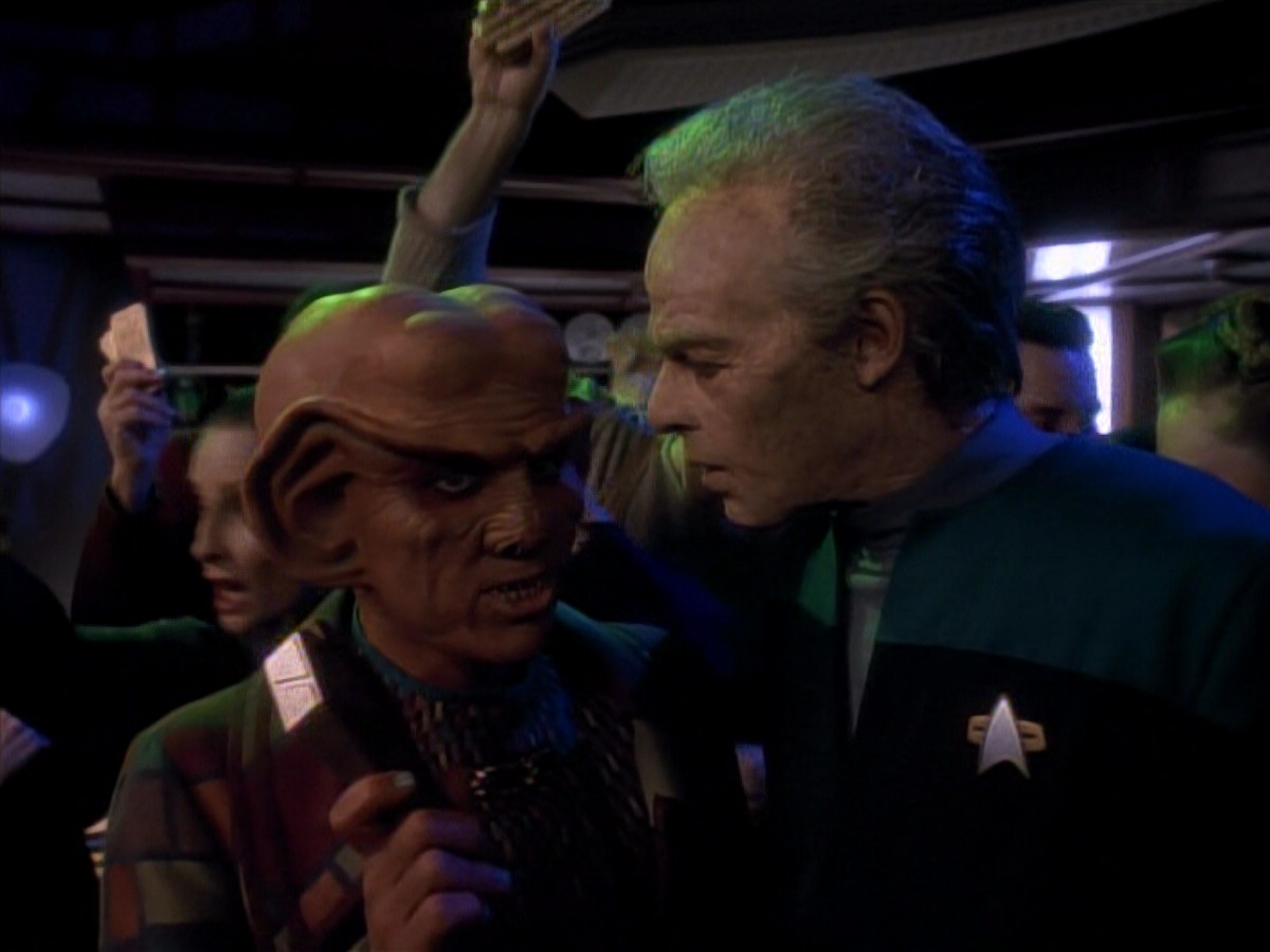 extant_StarTrek_DS9_3x18-DistantVoices_02554.jpg