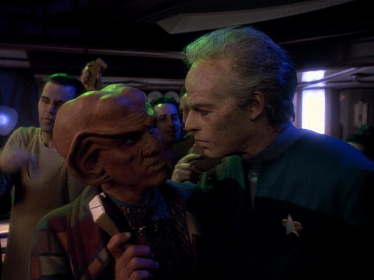 extant_StarTrek_DS9_3x18-DistantVoices_02583.jpg