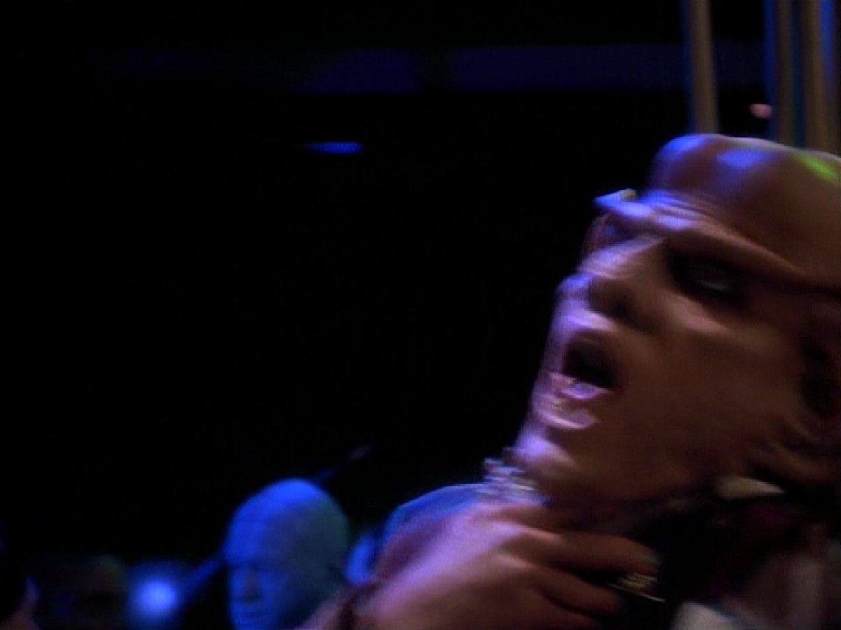 extant_StarTrek_DS9_3x18-DistantVoices_02610.jpg