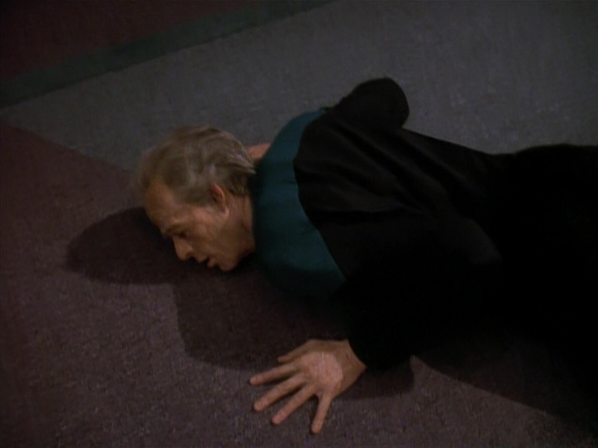 extant_StarTrek_DS9_3x18-DistantVoices_02632.jpg