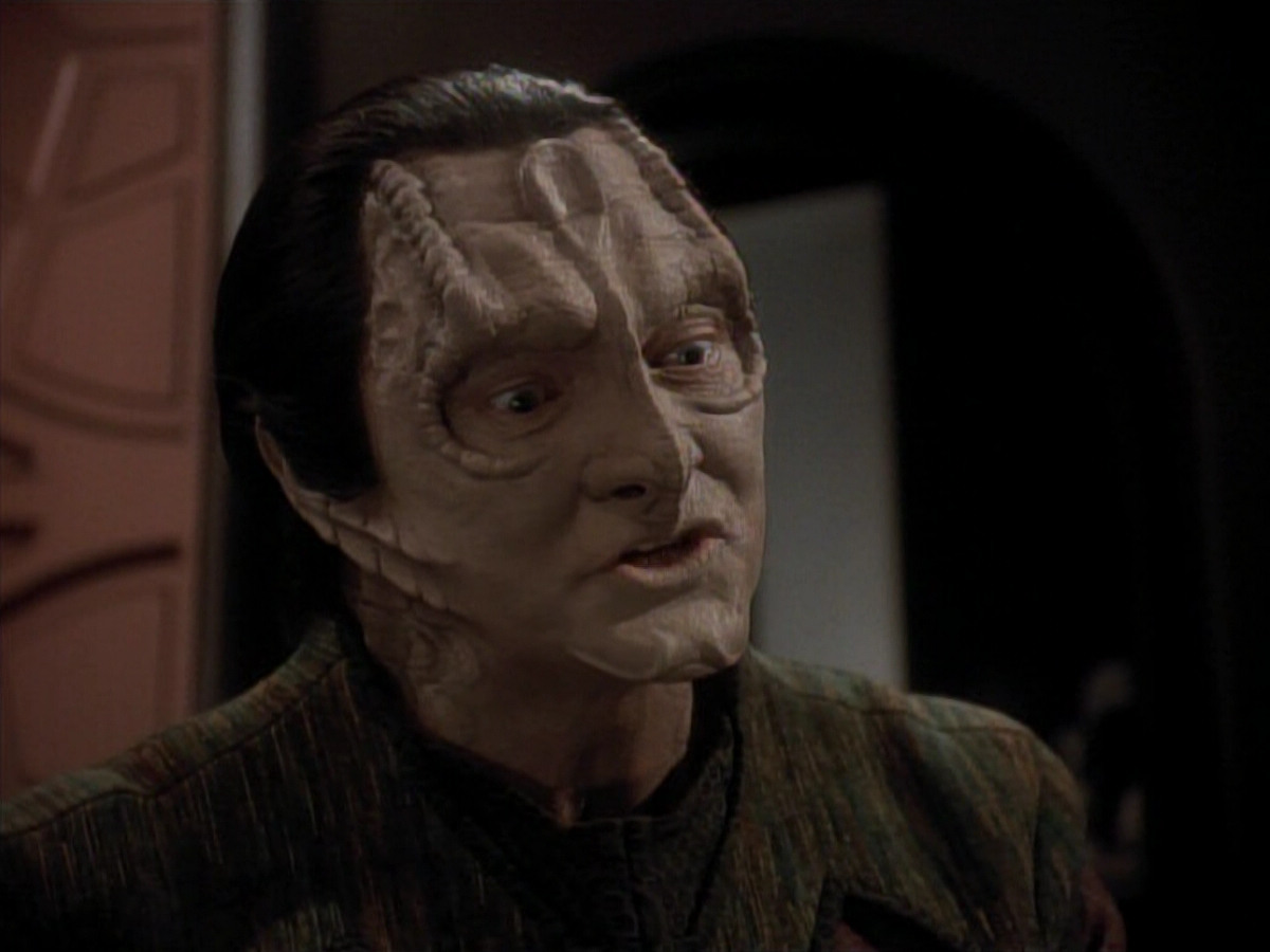 extant_StarTrek_DS9_3x18-DistantVoices_02716.jpg