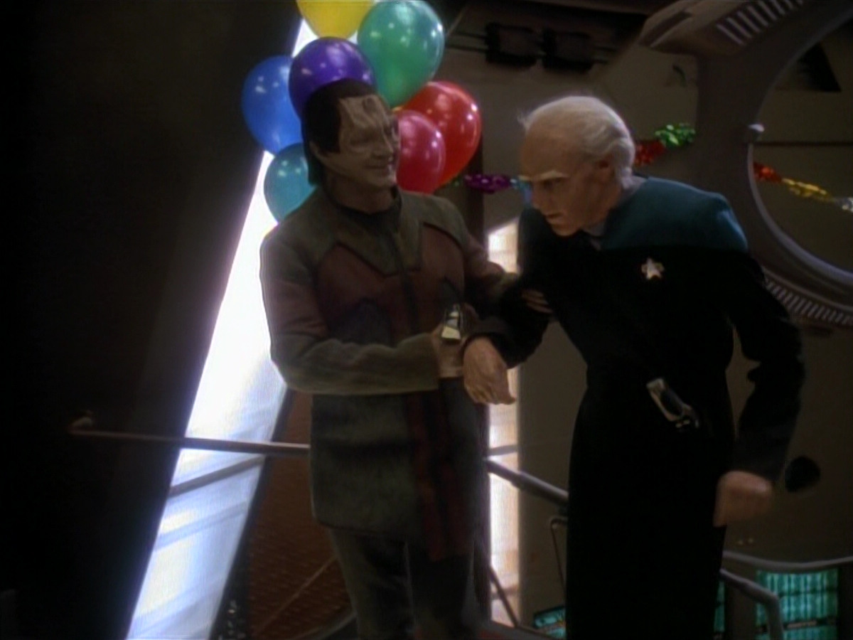 extant_StarTrek_DS9_3x18-DistantVoices_02922.jpg