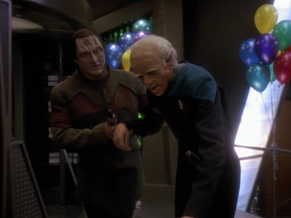 extant_StarTrek_DS9_3x18-DistantVoices_02933.jpg