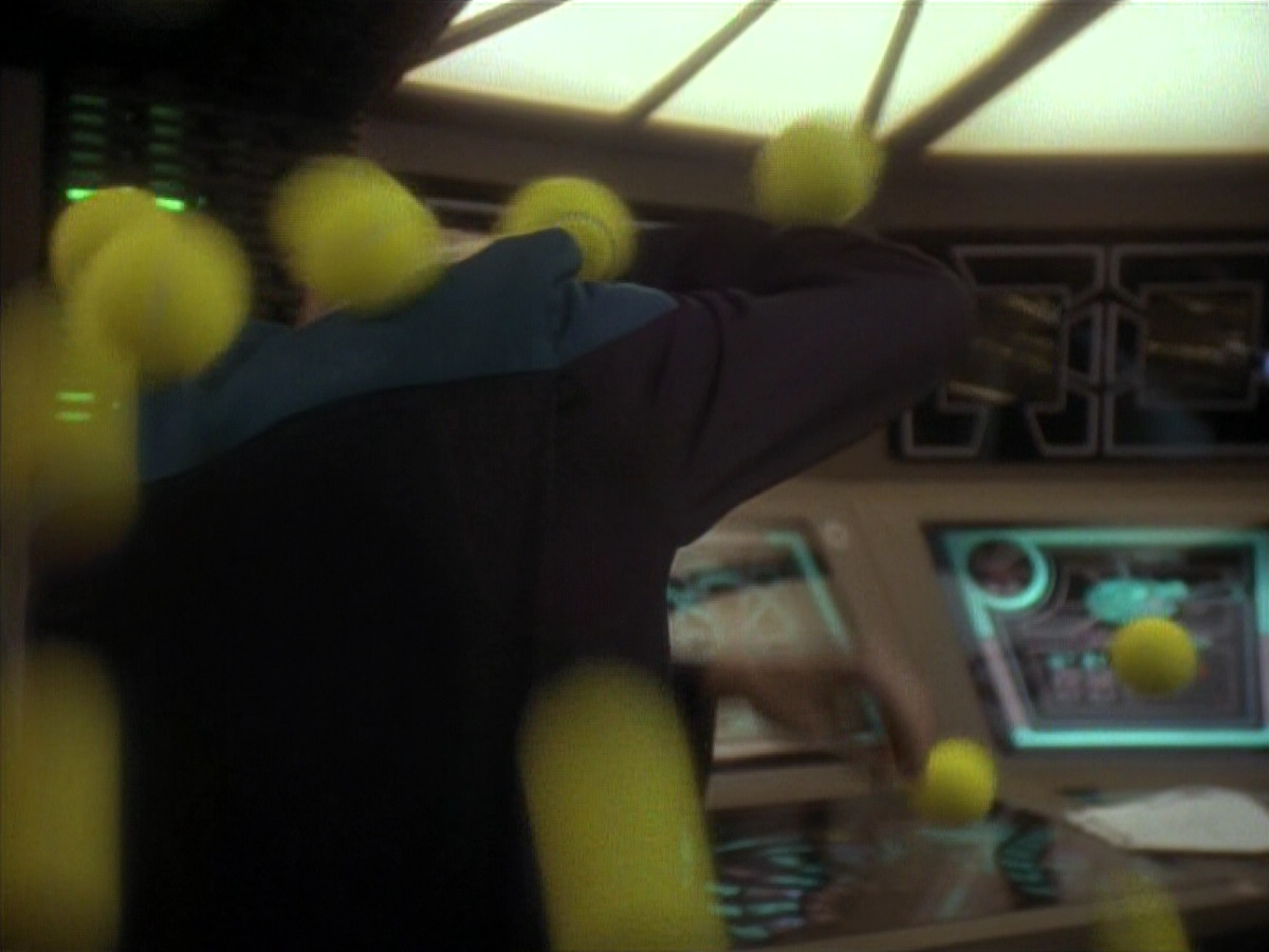 extant_StarTrek_DS9_3x18-DistantVoices_03065.jpg
