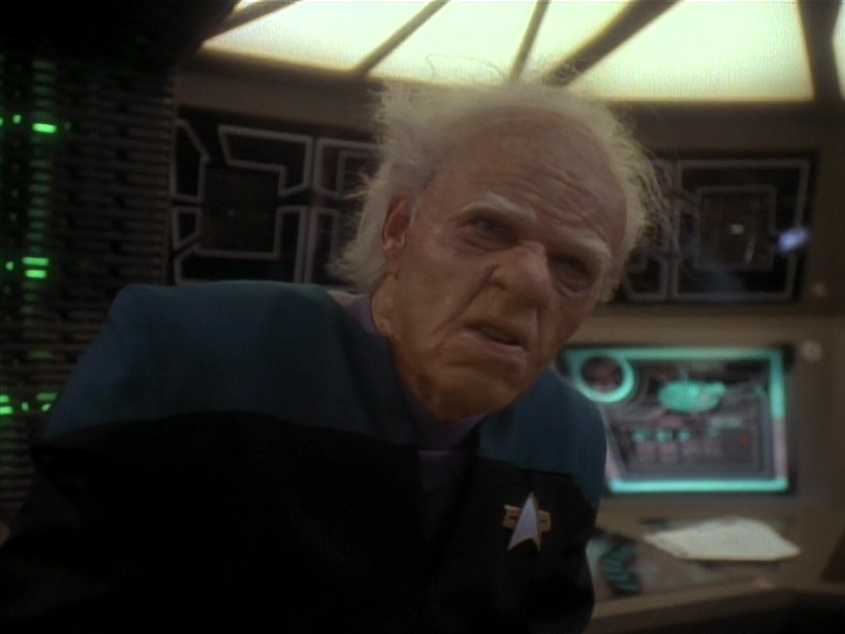 extant_StarTrek_DS9_3x18-DistantVoices_03104.jpg