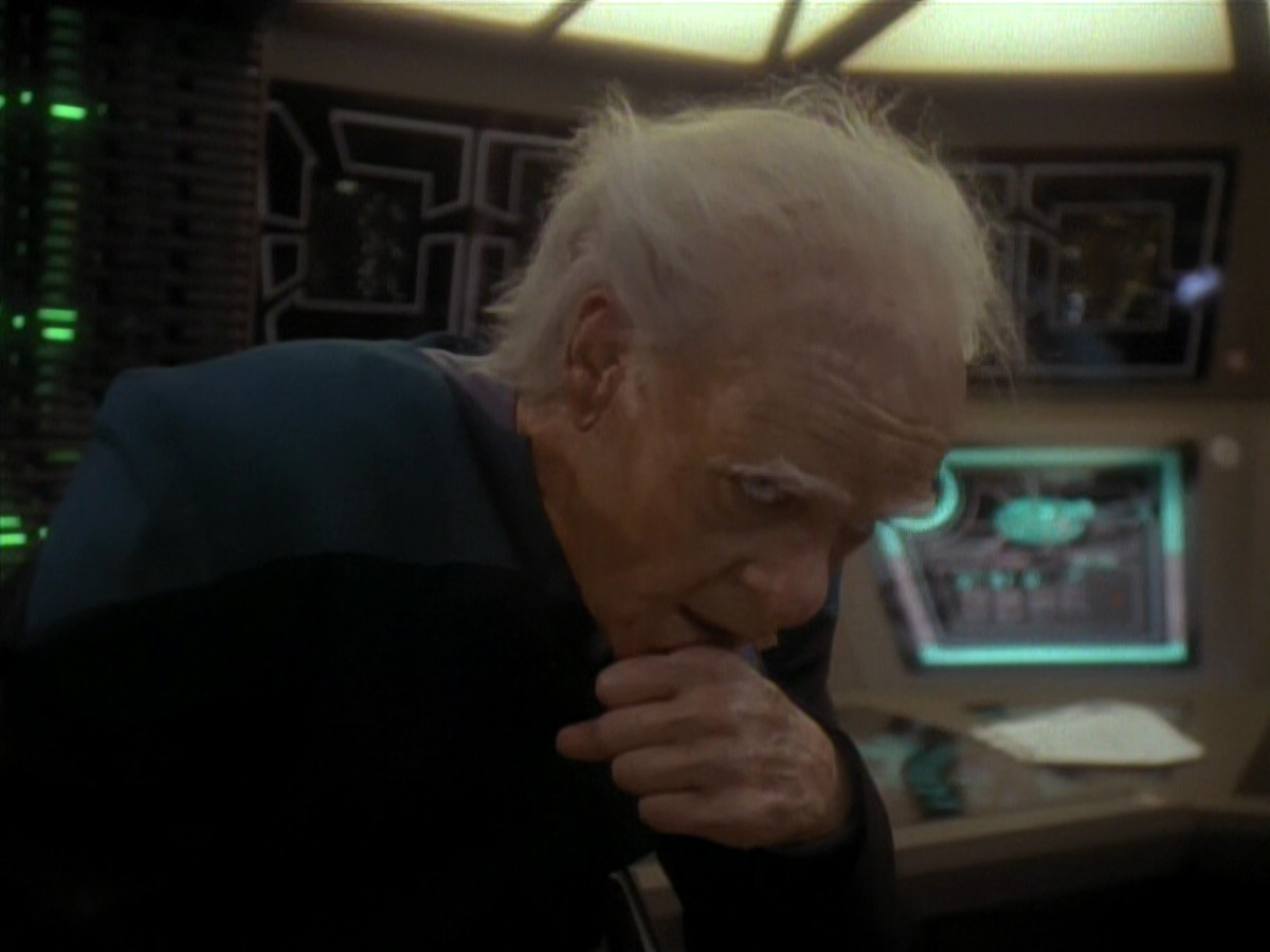 extant_StarTrek_DS9_3x18-DistantVoices_03137.jpg