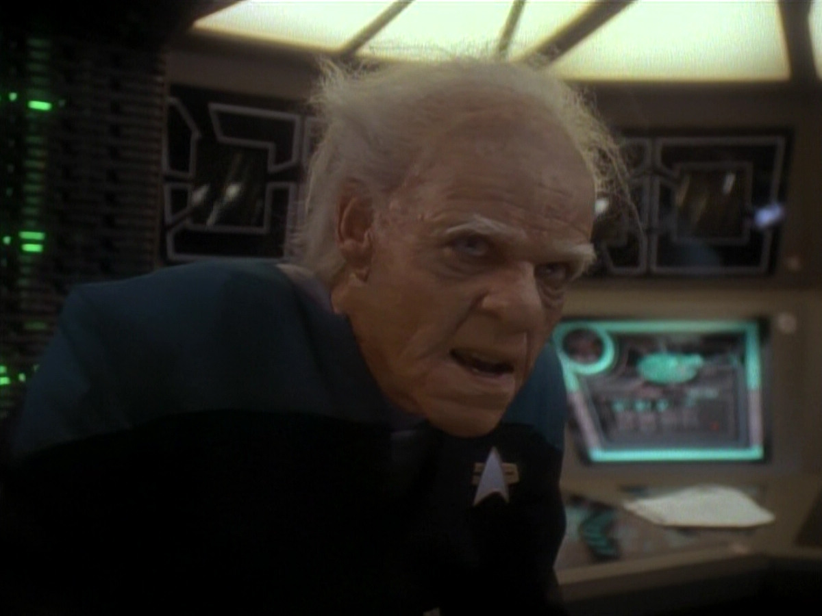 extant_StarTrek_DS9_3x18-DistantVoices_03141.jpg
