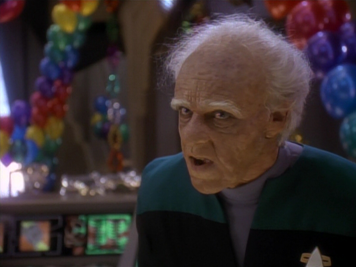 extant_StarTrek_DS9_3x18-DistantVoices_03151.jpg