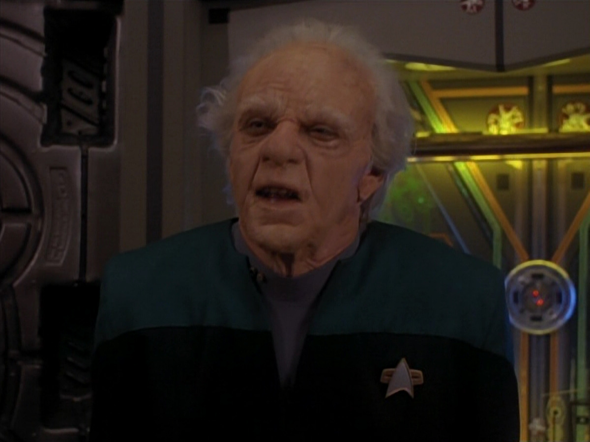 extant_StarTrek_DS9_3x18-DistantVoices_03599.jpg