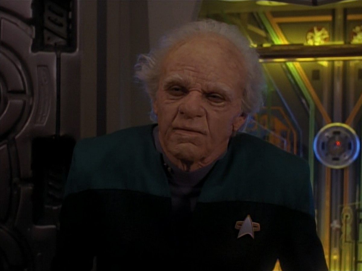 extant_StarTrek_DS9_3x18-DistantVoices_03610.jpg