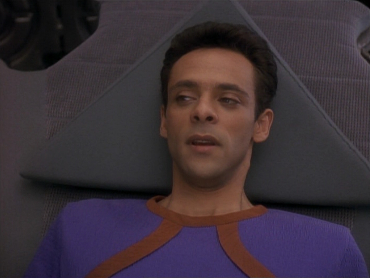 extant_StarTrek_DS9_3x18-DistantVoices_03643.jpg