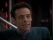 extant_StarTrek_DS9_3x18-DistantVoices_00137.jpg