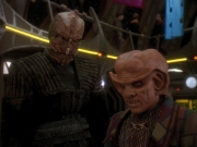 extant_StarTrek_DS9_3x18-DistantVoices_00208.jpg