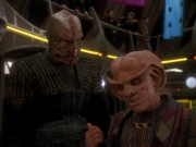 extant_StarTrek_DS9_3x18-DistantVoices_00211.jpg