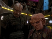 extant_StarTrek_DS9_3x18-DistantVoices_00212.jpg