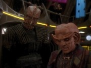 extant_StarTrek_DS9_3x18-DistantVoices_00216.jpg