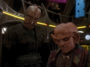extant_StarTrek_DS9_3x18-DistantVoices_00217.jpg