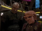 extant_StarTrek_DS9_3x18-DistantVoices_00218.jpg