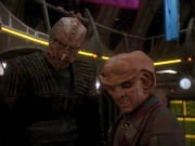 extant_StarTrek_DS9_3x18-DistantVoices_00285.jpg