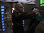 extant_StarTrek_DS9_3x18-DistantVoices_00349.jpg