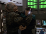 extant_StarTrek_DS9_3x18-DistantVoices_00351.jpg