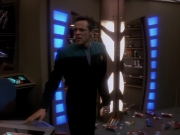 extant_StarTrek_DS9_3x18-DistantVoices_00574.jpg