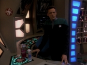 extant_StarTrek_DS9_3x18-DistantVoices_00593.jpg