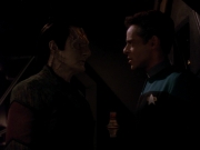 extant_StarTrek_DS9_3x18-DistantVoices_00928.jpg