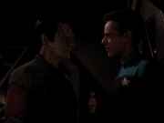 extant_StarTrek_DS9_3x18-DistantVoices_00929.jpg