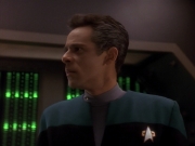 extant_StarTrek_DS9_3x18-DistantVoices_00992.jpg