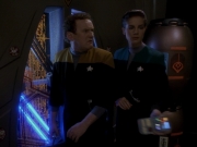 Filename=extant_StarTrek_DS9_3x18-DistantVoices_01635.jpg
Filesize=145KiB
Dimensions=1200x900
Date added=Sep 05, 2019 extant_StarTrek_DS9_3x18-DistantVoices_01635.jpg