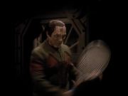 extant_StarTrek_DS9_3x18-DistantVoices_01990.jpg