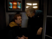 Filename=extant_StarTrek_DS9_3x18-DistantVoices_02391.jpg
Filesize=147KiB
Dimensions=1200x900
Date added=Sep 05, 2019 extant_StarTrek_DS9_3x18-DistantVoices_02391.jpg