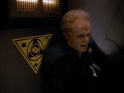 Filename=extant_StarTrek_DS9_3x18-DistantVoices_02415.jpg
Filesize=158KiB
Dimensions=1200x900
Date added=Sep 05, 2019 extant_StarTrek_DS9_3x18-DistantVoices_02415.jpg