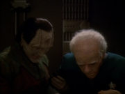 extant_StarTrek_DS9_3x18-DistantVoices_02760.jpg