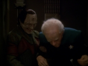 extant_StarTrek_DS9_3x18-DistantVoices_02764.jpg