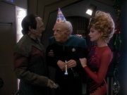 extant_StarTrek_DS9_3x18-DistantVoices_02842.jpg